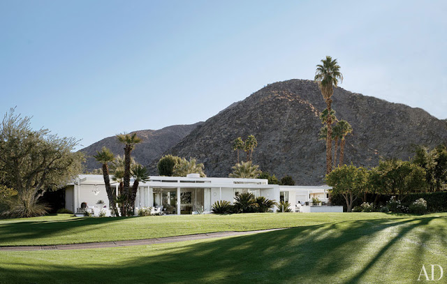 emily-summers-palm-springs-home-03-exterior-really